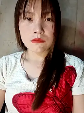 natra0033 online show from March 18, 2026, 1:02 pm