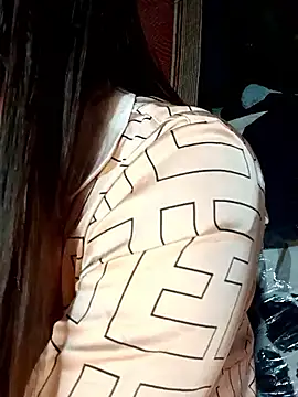 natra0033 online show from February 25, 2026, 12:49 pm