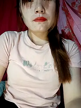 natra0033 online show from April 10, 2026, 1:29 pm