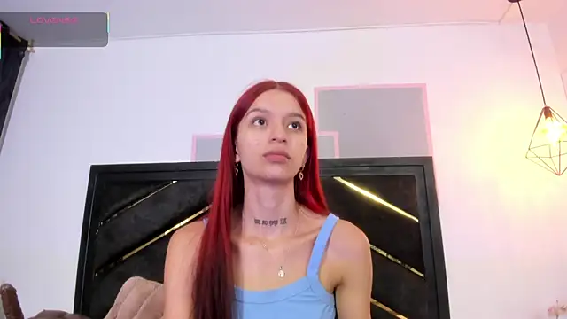 april jones05 online show from May 18, 2026, 11:26 am