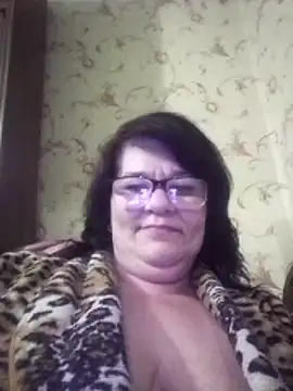 NysiOlsen online show from April 7, 2026, 5:37 pm