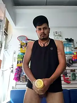 micckeys online show from January 15, 2026, 5:49 pm