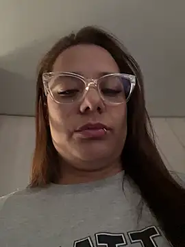 Snapshot of Pretty__Milf chatting on July 12, 2026, 7:26 pm Pretty Milf online show from July 12, 2026, 7:26 pm
