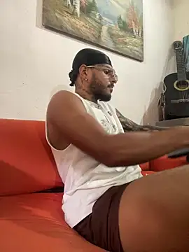 liyamjunior online show from February 21, 2026, 6:32 pm