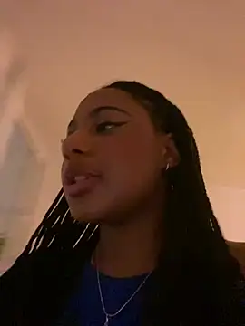 Snapshot of xo_steffyxo_4 chatting on February 2, 2026, 6:07 pm xo steffyxo 4 online show from February 2, 2026, 6:07 pm