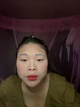 Emxinh123cute online show from January 14, 2026, 2:37 am