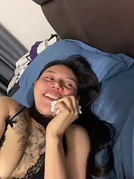 ll aaa online show from February 11, 2026, 8:09 pm