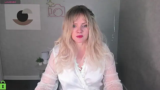 Victoria Nelson online show from March 28, 2026, 1:17 am