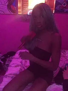 Snapshot of dianagonewild chatting on February 8, 2026, 6:11 am dianagonewild online show from February 8, 2026, 6:11 am