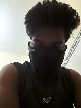 Hottlund6 online show from April 10, 2026, 1:34 am