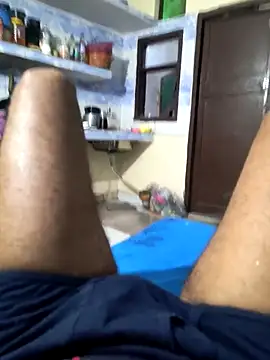 Hottlund6 online show from April 2, 2026, 4:52 am