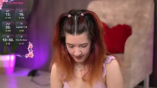 EvaMo0n online show from March 24, 2026, 4:45 am