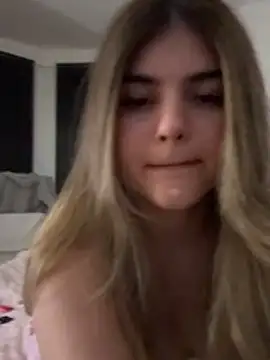 LilaMason online show from March 22, 2026, 10:11 pm