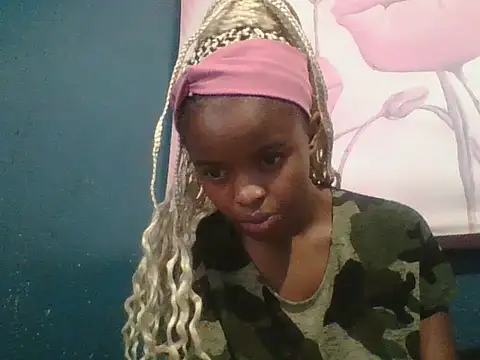 petitemew online show from March 22, 2026, 3:13 pm