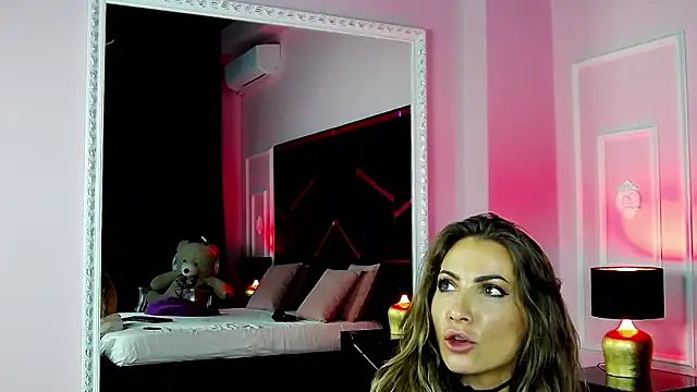 Snapshot of Anne_Goddess chatting on February 9, 2026, 7:17 am Anne Goddess online show from February 9, 2026, 7:17 am