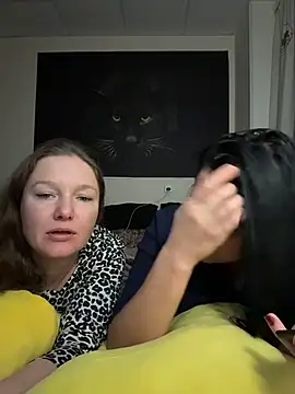  Mila Love online show from February 8, 2026, 6:05 pm