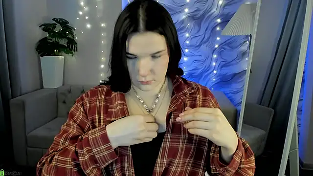 Snapshot of Mira_Silk chatting on February 26, 2026, 3:17 am Mira Silk online show from February 26, 2026, 3:17 am