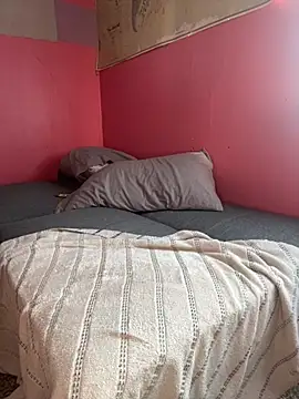 WhiteMeatsRican online show from April 4, 2026, 1:50 pm