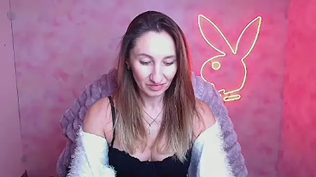 Diana Sweeet  online show from February 7, 2026, 6:21 am