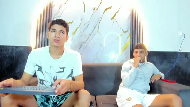 Snapshot of ALEX_KEITH26 chatting on February 8, 2026, 12:03 pm ALEX KEITH26 online show from February 8, 2026, 12:03 pm