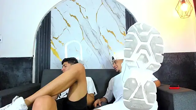 Snapshot of ALEX_KEITH26 chatting on February 21, 2026, 12:07 pm ALEX KEITH26 online show from February 21, 2026, 12:07 pm