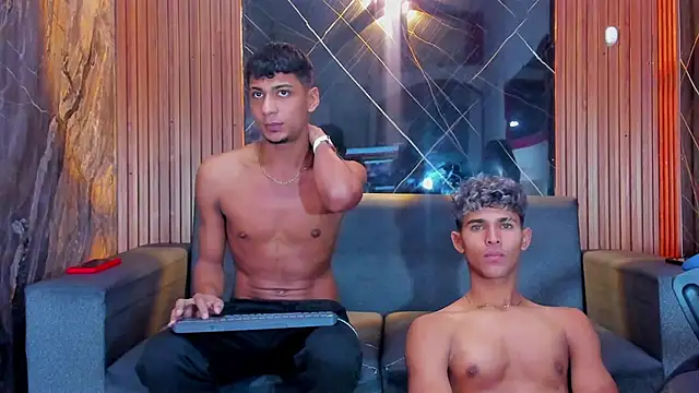 Snapshot of ALEX_KEITH26 chatting on January 16, 2026, 12:20 pm ALEX KEITH26 online show from January 16, 2026, 12:20 pm