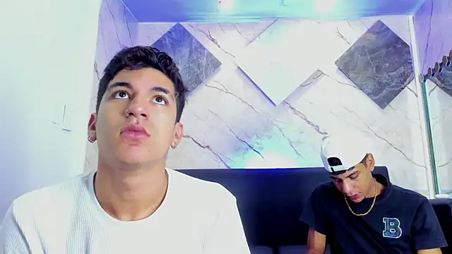 Snapshot of ALEX_KEITH26 chatting on February 2, 2026, 12:15 pm ALEX KEITH26 online show from February 2, 2026, 12:15 pm