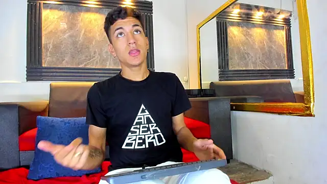 ALEX KEITH26 online show from March 29, 2026, 7:26 pm