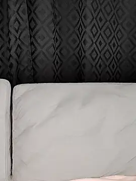 Anihaa online show from April 7, 2026, 4:03 am