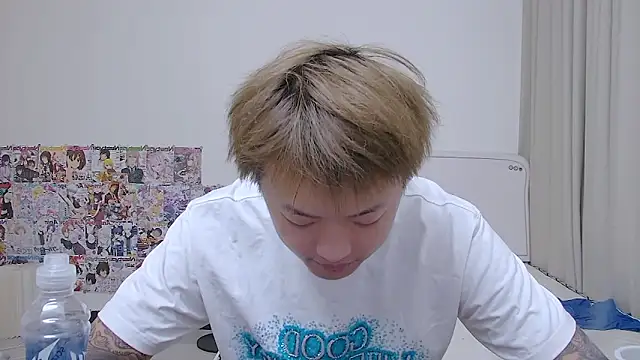 Chocolates-001 online show from May 20, 2026, 12:57 pm