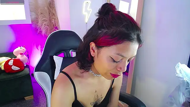 melodyy as online show from July 17, 2026, 12:24 pm