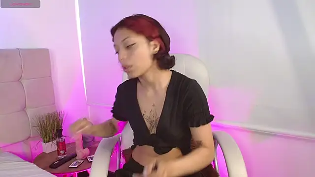 melodyy as online show from July 4, 2026, 1:26 pm