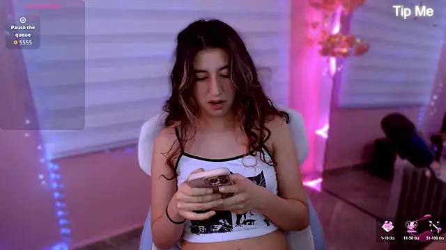 cutekore online show from April 26, 2026, 1:14 am