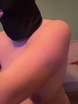 Snapshot of cochonnesoumise59 chatting on February 27, 2026, 9:36 pm cochonnesoumise59 online show from February 27, 2026, 9:36 pm