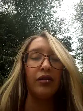 Karla-giraldo 1 online show from March 31, 2026, 6:54 pm