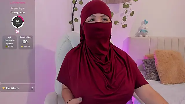  Amirah online show from April 17, 2026, 6:44 pm