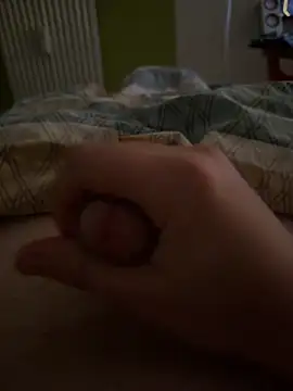 Sirschwanz69 online show from June 3, 2026, 11:42 pm