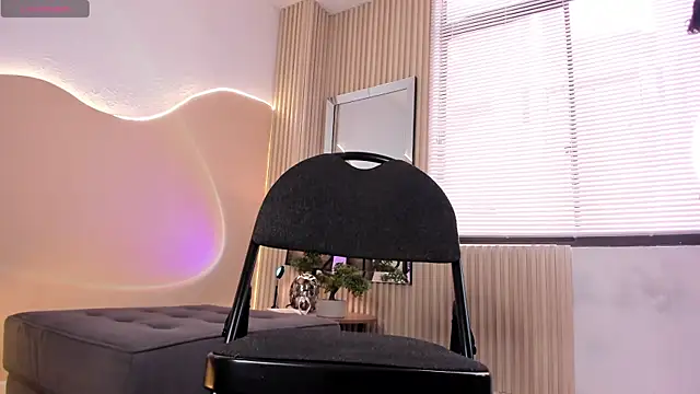 LiiamColson online show from March 2, 2026, 8:27 pm