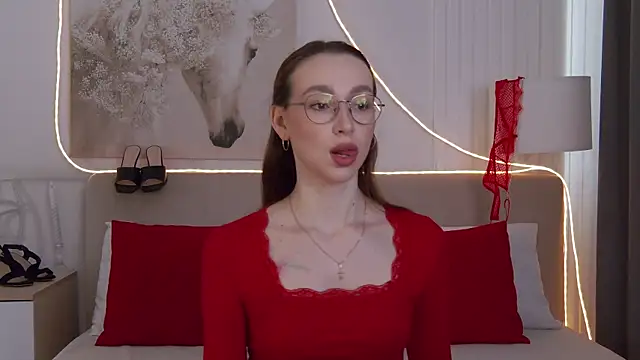 Emily Simon online show from April 15, 2026, 5:02 am