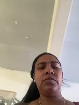 Valeriacaliente online show from January 16, 2026, 3:27 pm