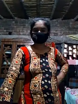 Hot Sweeti online show from March 7, 2026, 6:31 am