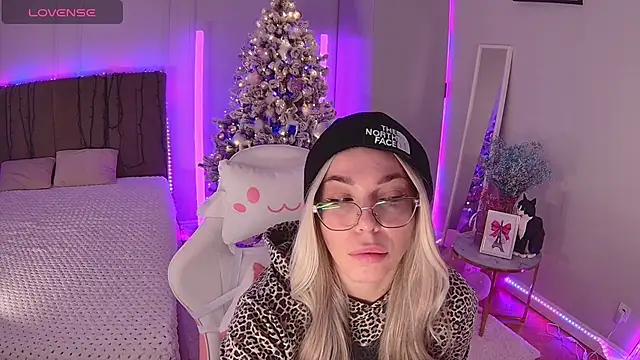 Daysy Wood online show from January 14, 2026, 11:36 am