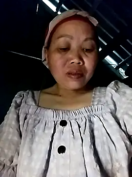 Sam-cute online show from April 22, 2026, 8:21 am