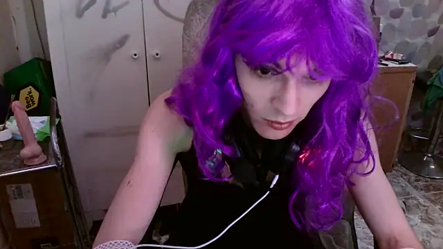 DairaSissy online show from April 14, 2026, 10:37 pm
