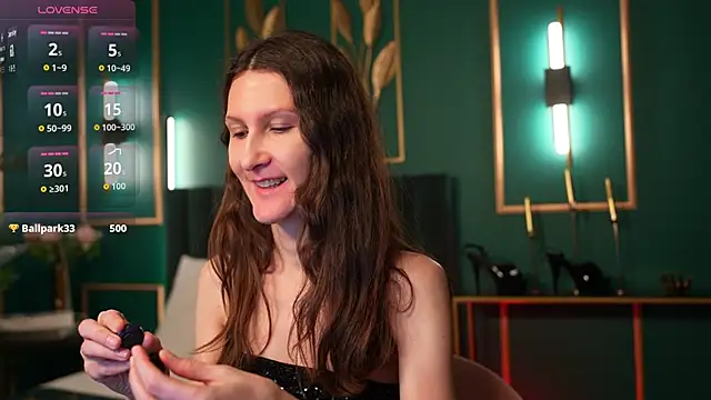 Fetish Pamela online show from February 3, 2026, 3:37 am