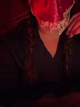 GizliAura online show from January 14, 2026, 4:32 pm