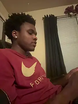 Snapshot of Bigdicktrick227 chatting on February 20, 2026, 9:11 am Bigdicktrick227 online show from February 20, 2026, 9:11 am