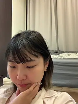 Snapshot of cu003 chatting on July 8, 2026, 5:57 pm cu003 online show from July 8, 2026, 5:57 pm