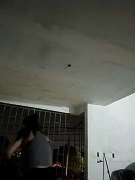 Snapshot of Luna_seductora12 chatting on February 15, 2026, 2:01 am Luna seductora12 online show from February 15, 2026, 2:01 am