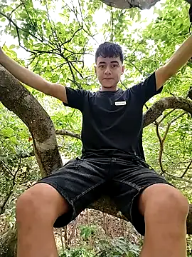 Snapshot of attractive-sexx chatting on February 28, 2026, 2:39 pm attractive-sexx online show from February 28, 2026, 2:39 pm